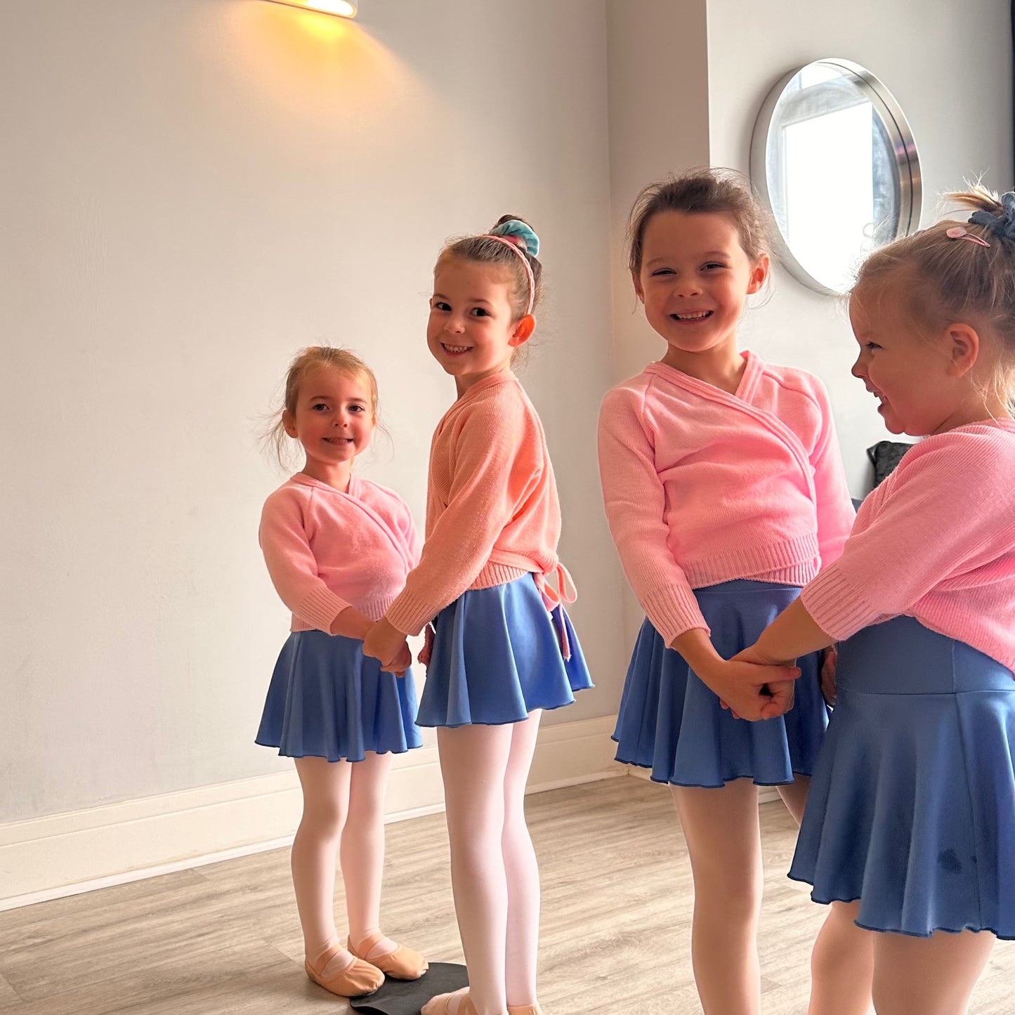 Junior Ballet, Tap & Jazz (Ages 4-7)